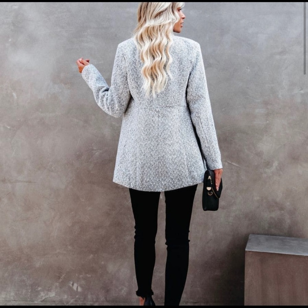 NWT - TAYSHIA POCKETED COAT - HEATHER GREY